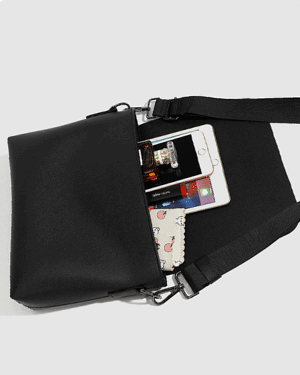 우들리 스퀘어 사각 블랙 미니 숄더 크로스백 빈티지 캐주얼 남녀공용 시밀러룩 남자 데일리 간편 가벼운 커플 무지 가방